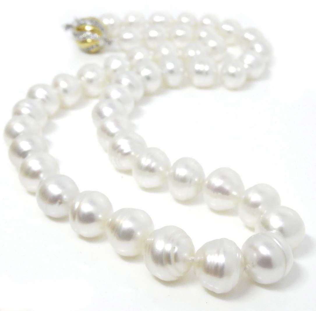 White South Sea Circlé Pearl Necklace